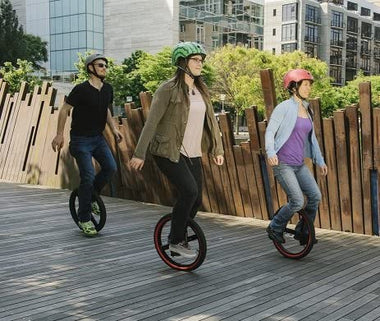 Inventist Lunicycle, a Standing Unicycle