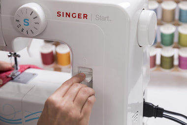 SINGER Start 1304 6 Built-in Stitches, Free Arm Best Sewing Machine for Beginners