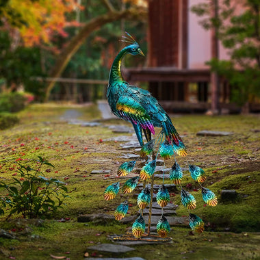 Metal Peacock Garden Statue and Sculpture