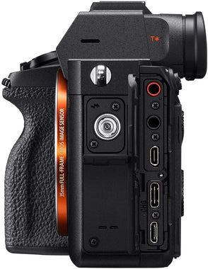 Sony α7R IV Full-frame Mirrorless Interchangeable Lens Camera (ILCE7RM4/B)
