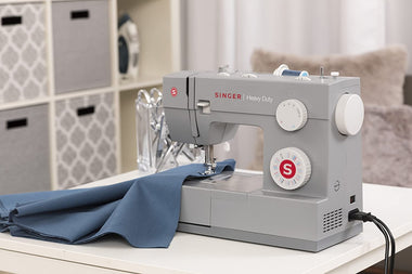 SINGER Heavy Duty 4432 Sewing Machine, Gray