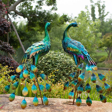 Metal Peacock Garden Statue and Sculpture